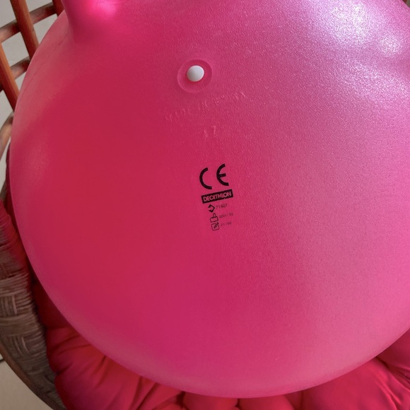 Kids Hopper Ball by Decathlon in Pink Colour, size 60 cm - Picture 5 of 9